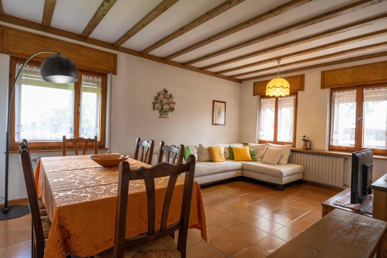 Casa Col Lägenhet Cortina dʼAmpezzo Exteriör bild