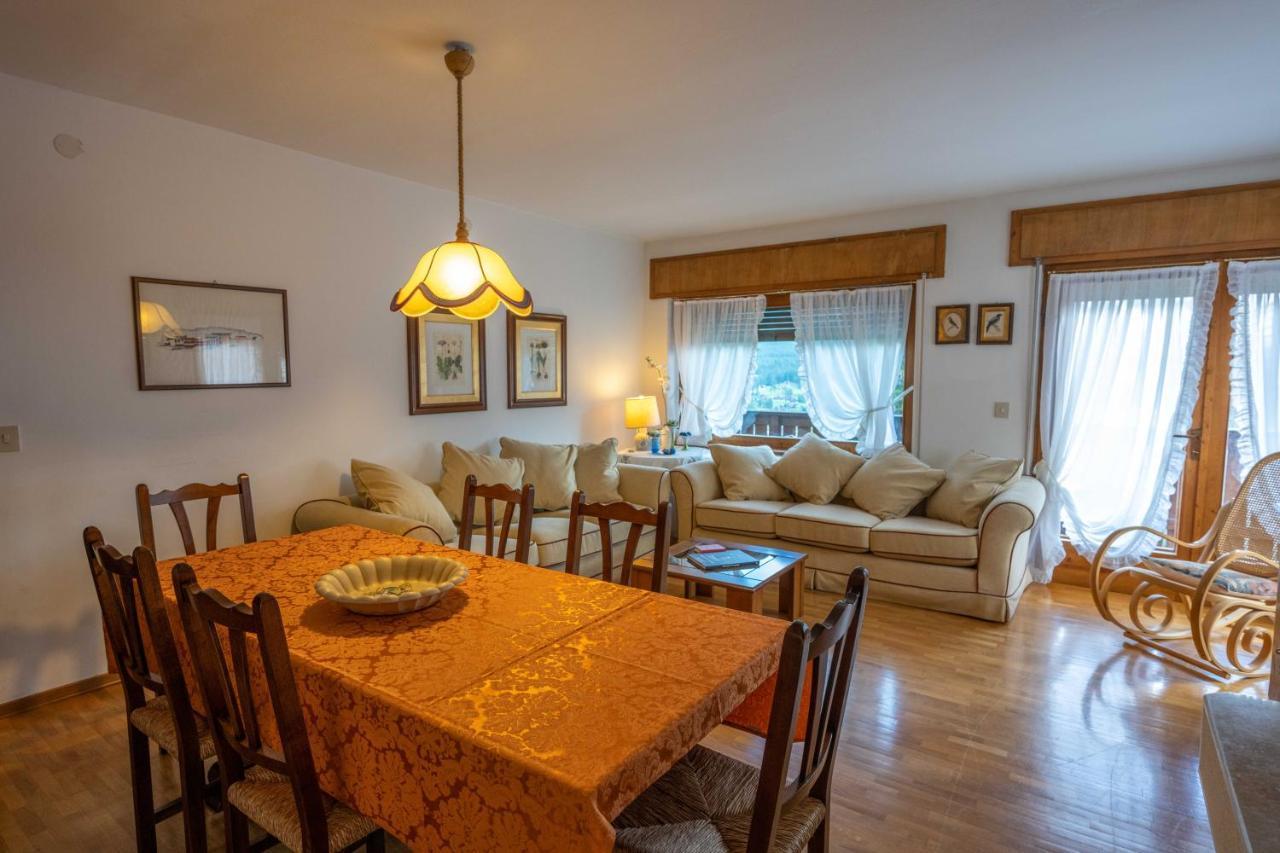 Casa Col Lägenhet Cortina dʼAmpezzo Exteriör bild