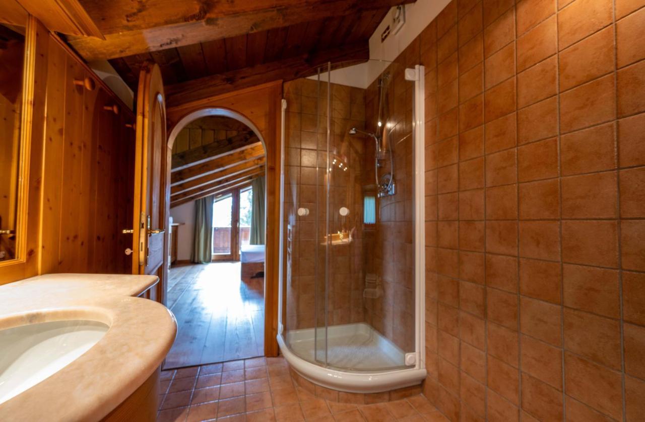 Casa Col Lägenhet Cortina dʼAmpezzo Exteriör bild